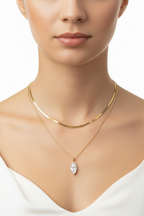 VEIL NECKPIECE
